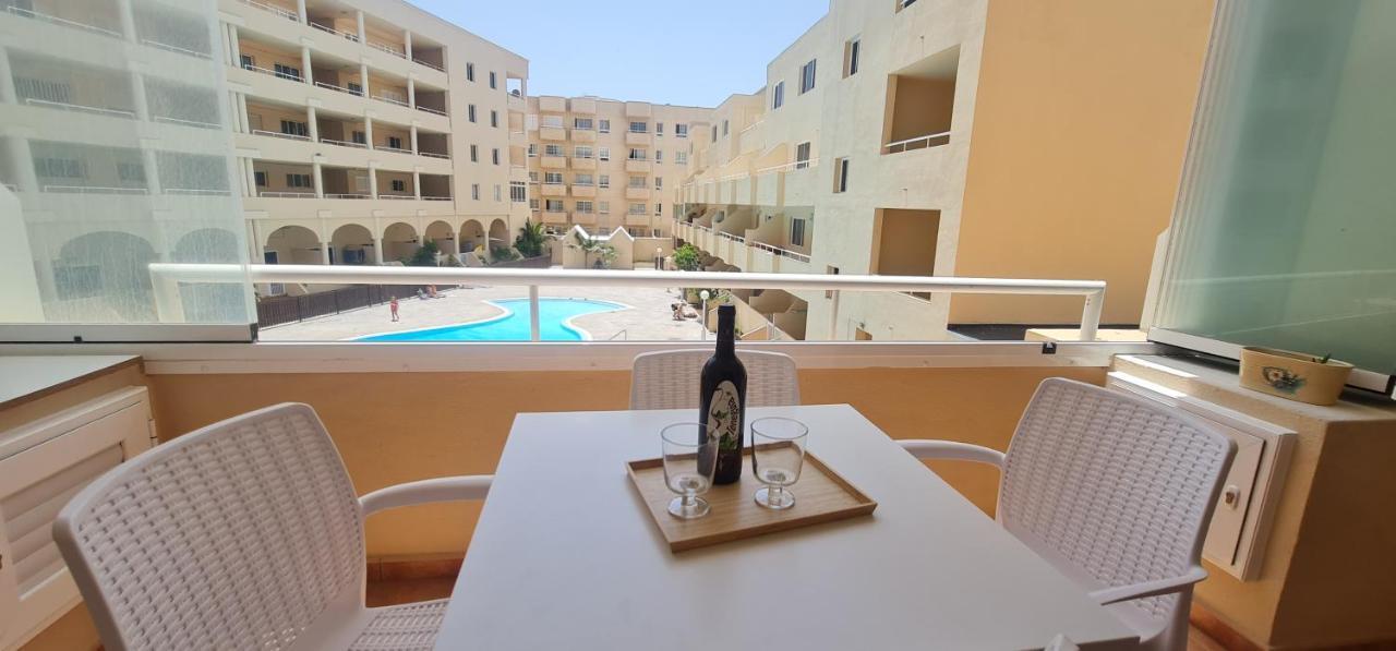 Vivienda Vacacional Marineda Sol Con Piscina El Medano Bagian luar foto